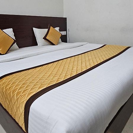 Blueway Residency Downtown Hotel Thiruvananthapuram Exteriör bild